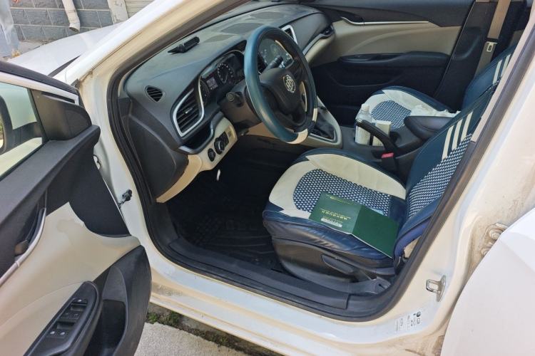 Used Buick GT 2019 15T Dual-Clutch Advanced Version China VI Standard Driver Seat