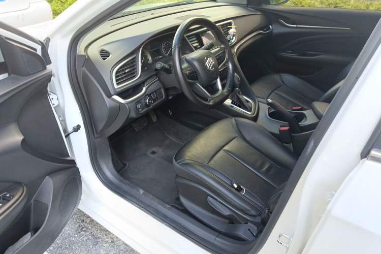 Used Buick GT 2019 18T Automatic Connected Elite Model China V Standard Driver Seat