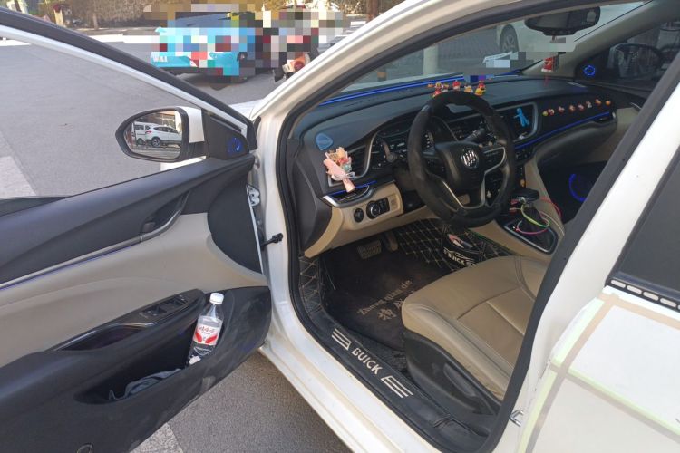 Used Buick GT 2019 15T Dual-Clutch Connected Elite Model China VI Driver Seat