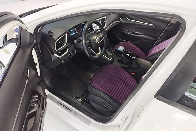 Used Buick GT 2019 18T Automatic Connected Elite Model China VI Standard Driver Seat