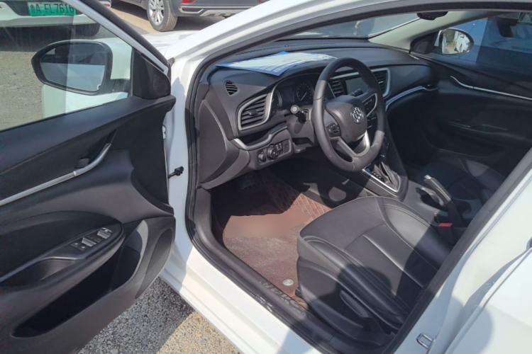 Used Buick GT 2019 18T Automatic Connected Elite Model China VI Standard Driver Seat