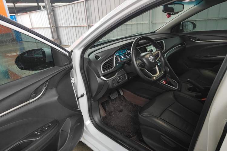 Used Buick GT 2019 18T Automatic Connected Elite Model China V Standard Driver Seat