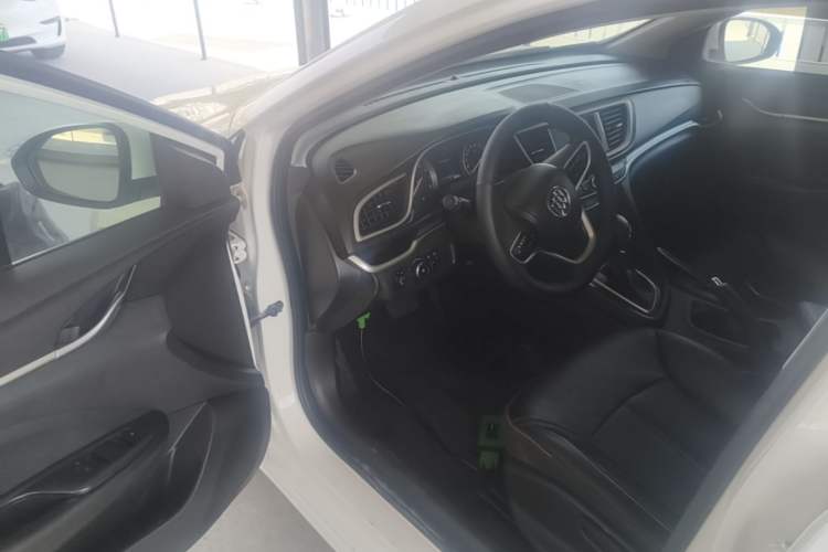 Used Buick GT 2019 18T Automatic Connected Elite Model China VI Standard Driver Seat