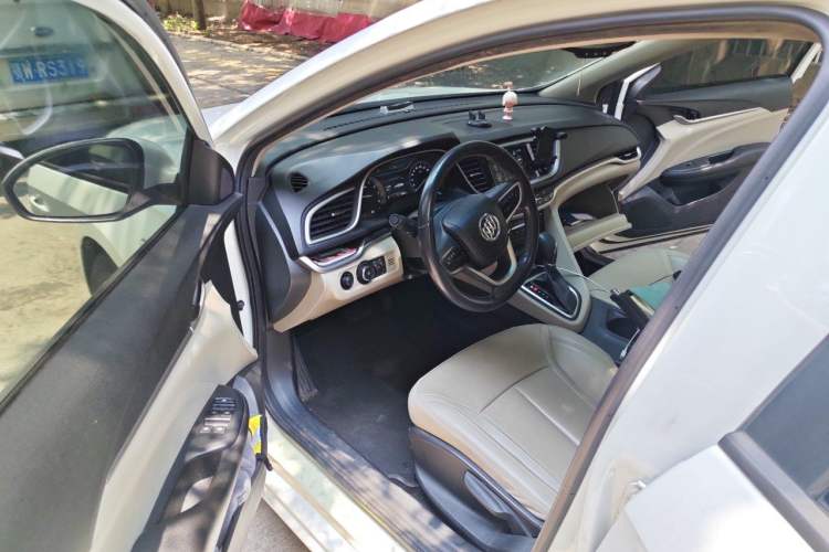 Used Buick GT 2019 15T Dual-Clutch Connected Elite Model China VI Driver Seat