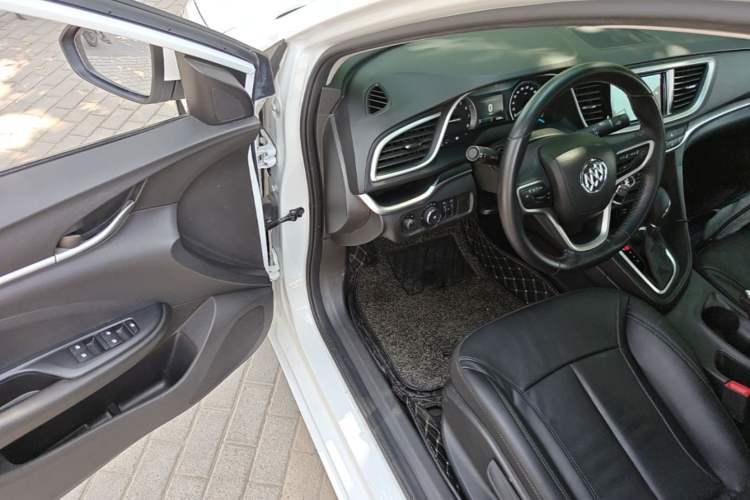 Used Buick GT 2019 18T Automatic Connected Elite Model China VI Standard Driver Seat