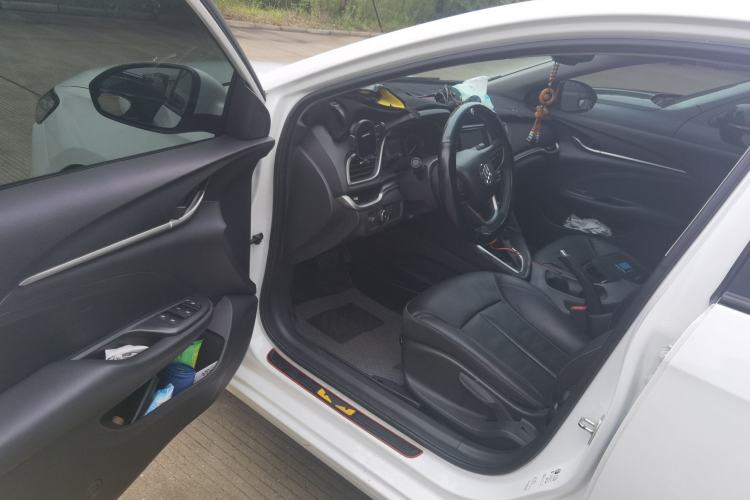 Used Buick GT 2019 18T Automatic Connected Elite Model China VI Standard Driver Seat