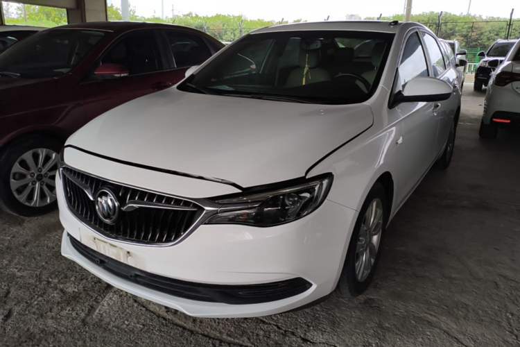 Używany Buick GT 2019 15T Dual-Clutch Connected Elite Model China VI Guazi used car, China used car export, Used car for sale, Used cars, Cheapest cars for sale