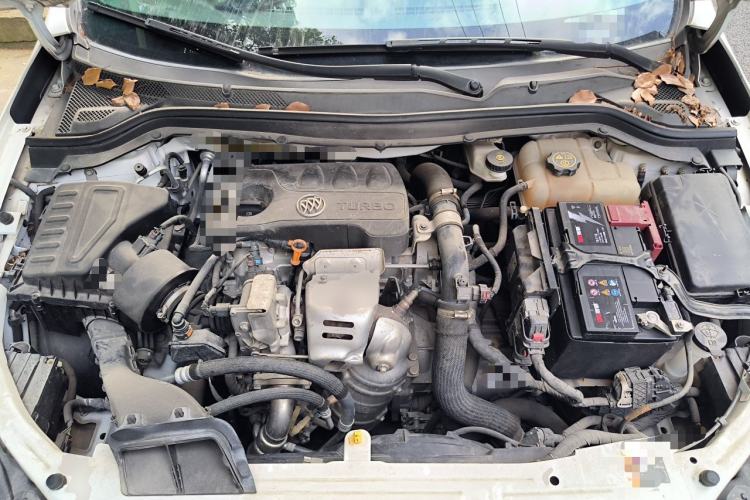 Used Buick GT 2019 15T Dual-Clutch Connected Elite Model China VI Engine Bay