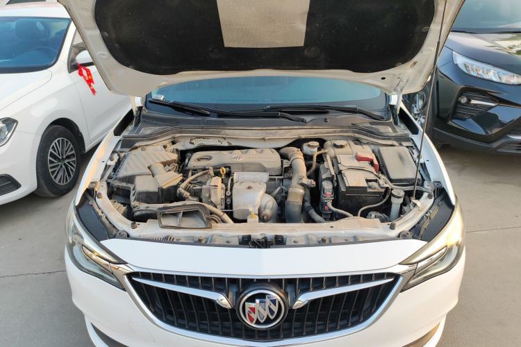 Used Buick GT 2019 18T Automatic Connected Elite Model China VI Standard Engine Bay