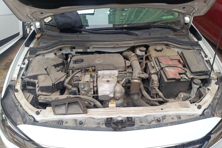 Used Buick GT 2019 18T Automatic Connected Elite Model China VI Standard Engine Bay