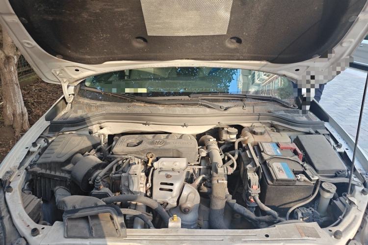 Used Buick GT 2019 15T Dual-Clutch Connected Elite Model China VI Engine Bay