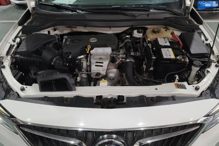 Used Buick GT 2019 15T Dual-Clutch Connected Elite Version China V Standard Engine Bay