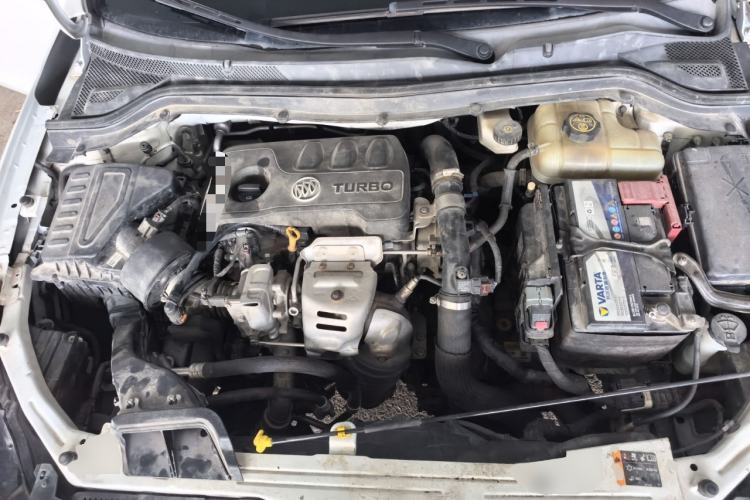 Used Buick GT 2019 15T Dual-Clutch Connected Elite Model China VI Engine Bay