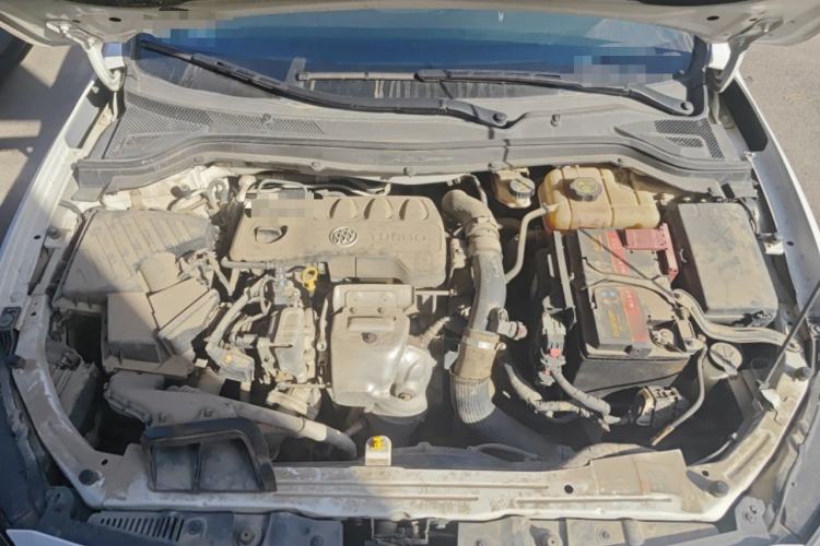 Used Buick GT 2019 18T Automatic Connected Flagship Version China VI Standard Engine Bay