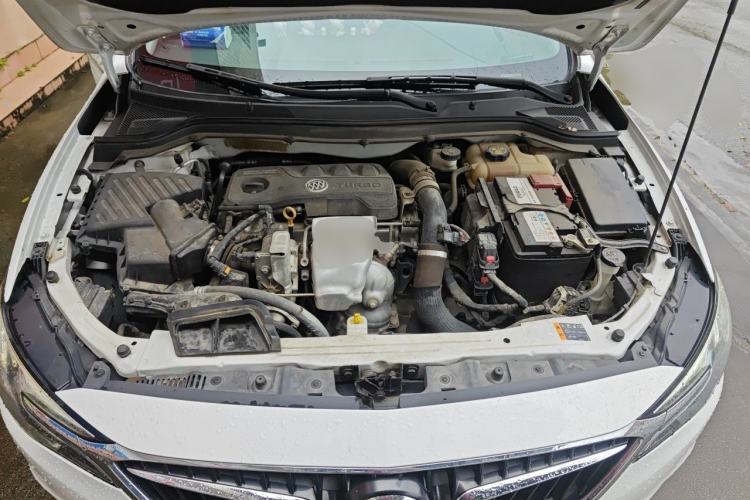Used Buick GT 2019 18T Automatic Connected Elite Model China V Standard Engine Bay
