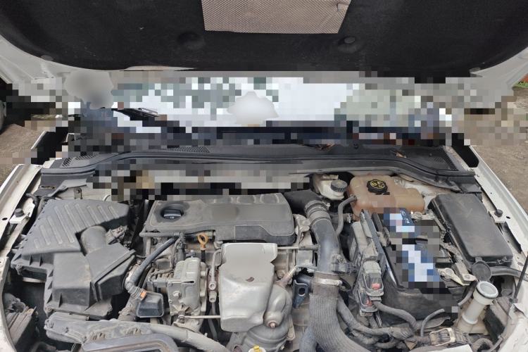 Used Buick GT 2019 18T Automatic Connected Elite Model China VI Standard Engine Bay