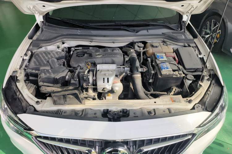 Used Buick GT 2019 18T Automatic Connected Elite Model China V Standard Engine Bay