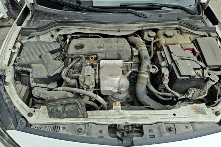 Used Buick GT 2019 18T Automatic Connected Elite Model China VI Standard Engine Bay