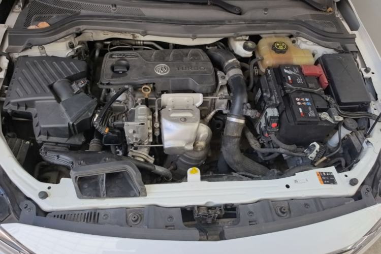 Used Buick GT 2019 18T Automatic Connected Elite Model China VI Standard Engine Bay