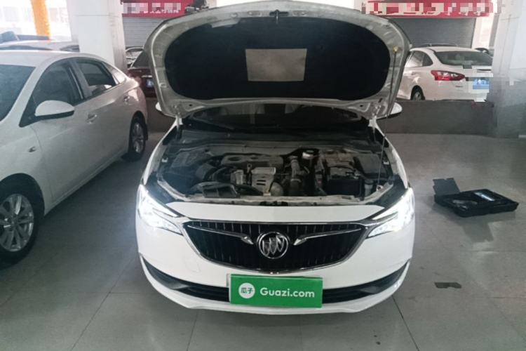 Used Buick GT 2019 15T Manual Elite Version China VI Standard Engine Bay