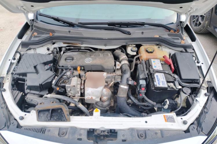 Used Buick GT 2019 18T Automatic Connected Elite Model China VI Standard Engine Bay