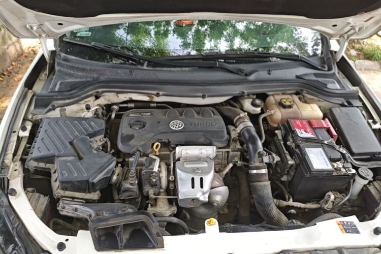 Used Buick GT 2019 18T Automatic Connected Elite Model China V Standard Engine Bay