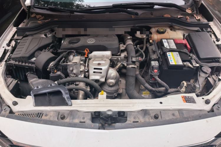 Used Buick GT 2019 15T Dual-Clutch Connected Elite Model China VI Engine Bay