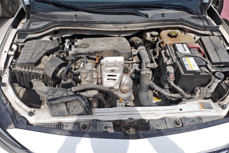 Used Buick GT 2019 15T Dual-Clutch Connected Elite Model China VI Engine Bay