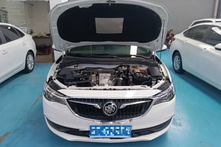 Used Buick GT 2019 18T Automatic Connected Elite Model China VI Standard Engine Bay