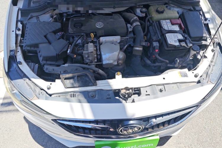 Used Buick GT 2019 18T Automatic Connected Elite Model China VI Standard Engine Bay