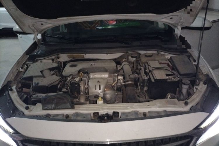 Used Buick GT 2019 18T Automatic Connected Elite Model China V Standard Engine Bay