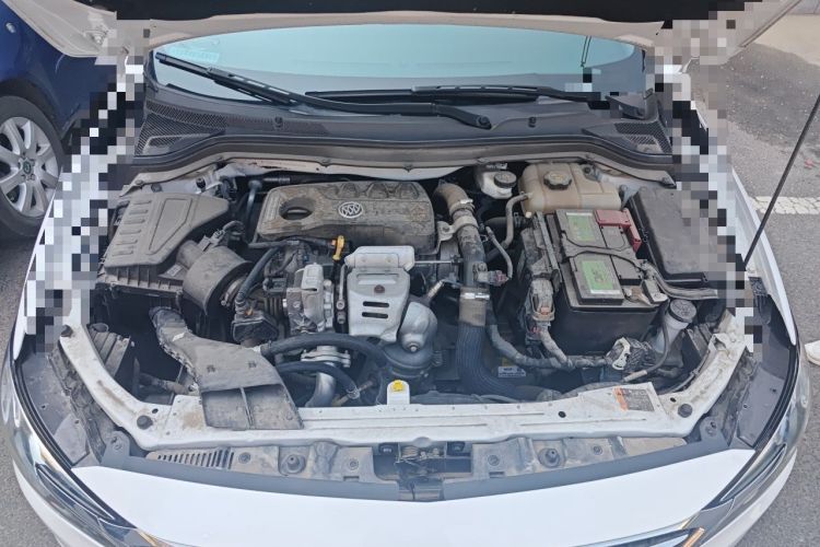 Used Buick GT 2019 15T Dual-Clutch Connected Elite Model China VI Engine Bay