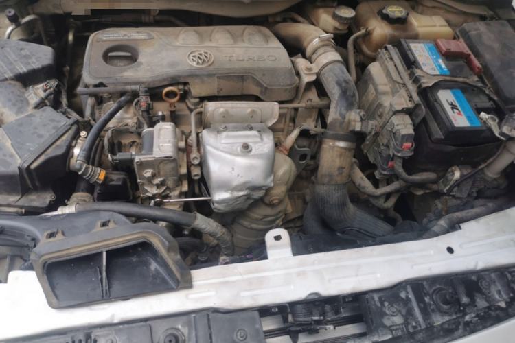 Used Buick GT 2019 18T Automatic Connected Elite Model China VI Standard Engine Bay