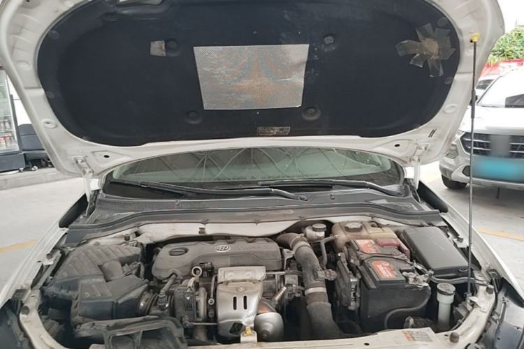 Used Buick GT 2019 18T Automatic Connected Elite Model China V Standard Engine Bay