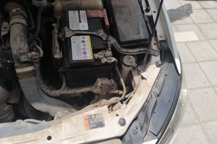 Used Buick GT 2019 18T Automatic Connected Elite Model China V Standard Engine Bay Left