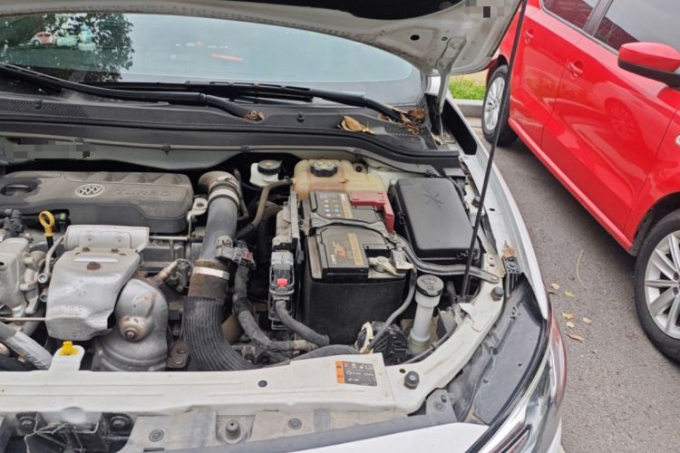 Used Buick GT 2019 18T Automatic Connected Elite Model China VI Standard Engine Bay Left