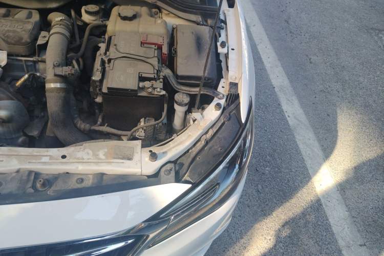Used Buick GT 2019 18T Automatic Connected Elite Model China V Standard Engine Bay Left