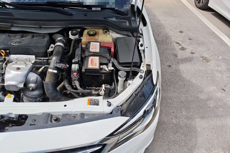 Used Buick GT 2019 18T Automatic Connected Elite Model China VI Standard Engine Bay Left