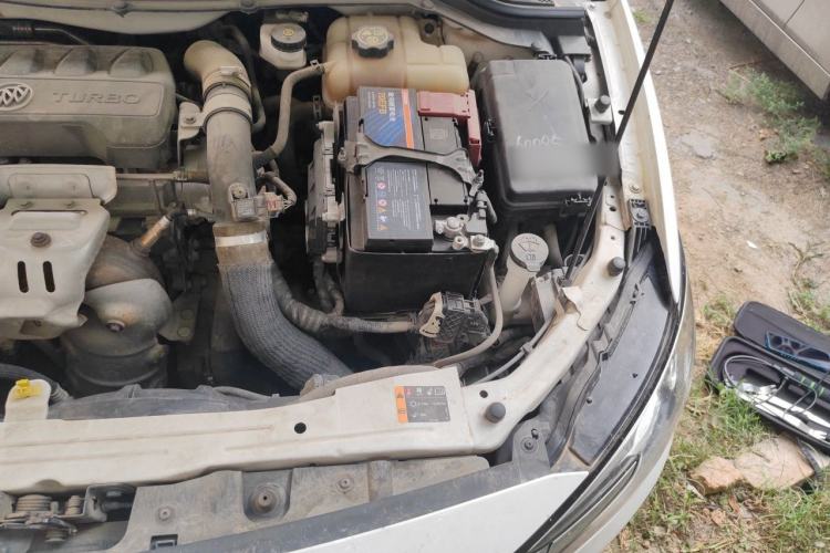 Used Buick GT 2019 18T Automatic Connected Elite Model China V Standard Engine Bay Left