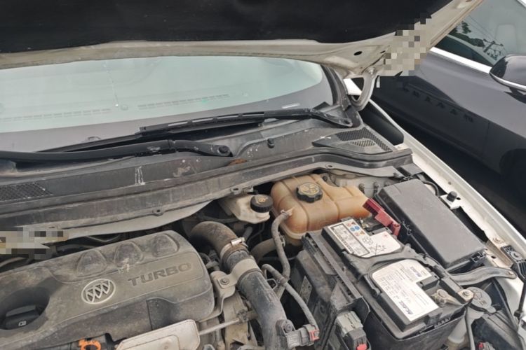 Used Buick GT 2019 15T Manual Elite Version China VI Standard Engine Bay Left
