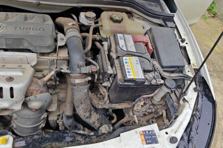 Used Buick GT 2019 18T Automatic Connected Elite Model China V Standard Engine Bay Left