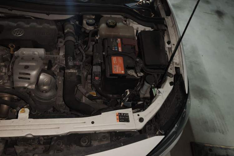 Used Buick GT 2019 15T Dual-Clutch Advanced Version China VI Standard Engine Bay Left
