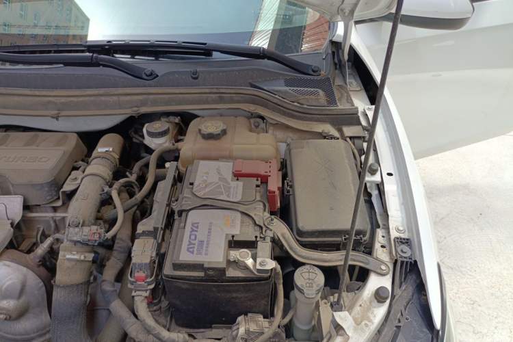 Used Buick GT 2019 15T Dual-Clutch Connected Elite Model China VI Engine Bay Left