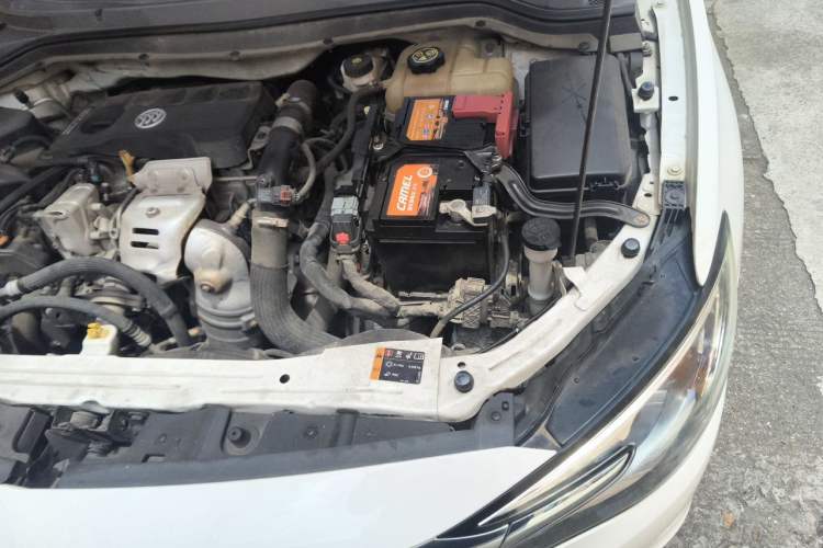 Used Buick GT 2019 15T Dual-Clutch Connected Elite Version China V Standard Engine Bay Left