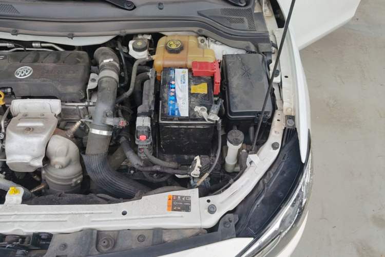Used Buick GT 2019 18T Automatic Connected Elite Model China VI Standard Engine Bay Left
