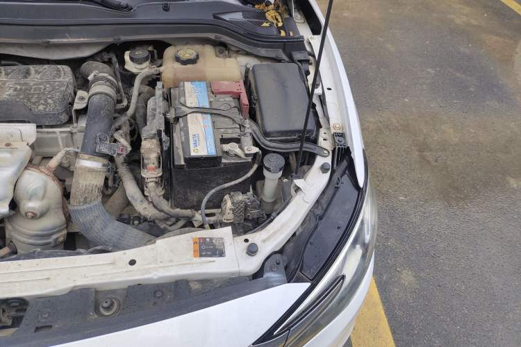 Used Buick GT 2019 18T Automatic Connected Elite Model China V Standard Engine Bay Left