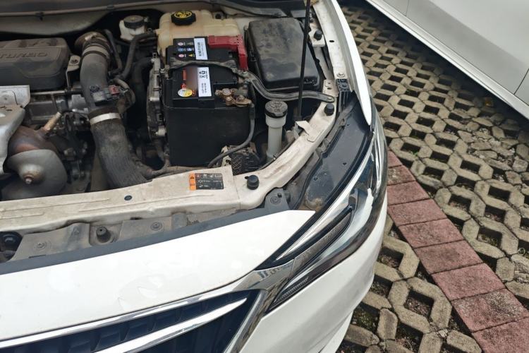 Used Buick GT 2019 18T Automatic Connected Elite Model China VI Standard Engine Bay Left