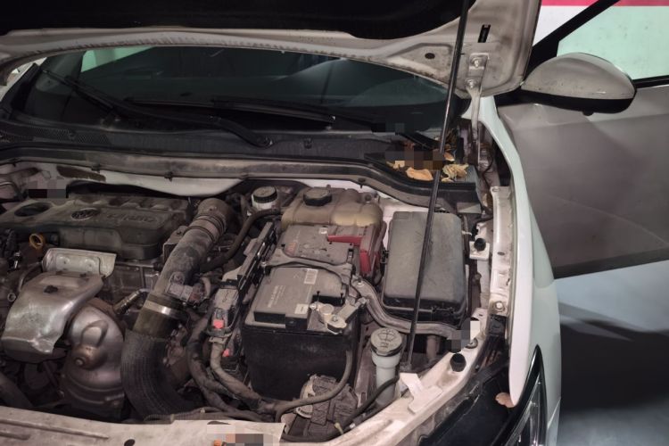 Used Buick GT 2019 18T Automatic Connected Elite Model China VI Standard Engine Bay Left