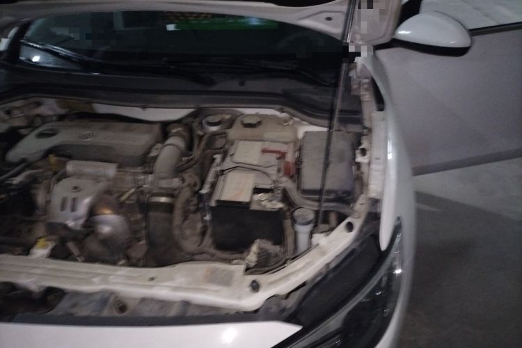 Used Buick GT 2019 18T Automatic Connected Elite Model China V Standard Engine Bay Left