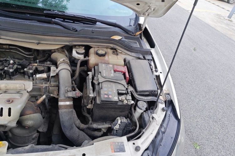 Used Buick GT 2019 18T Automatic Connected Flagship Version China V Standard Engine Bay Left